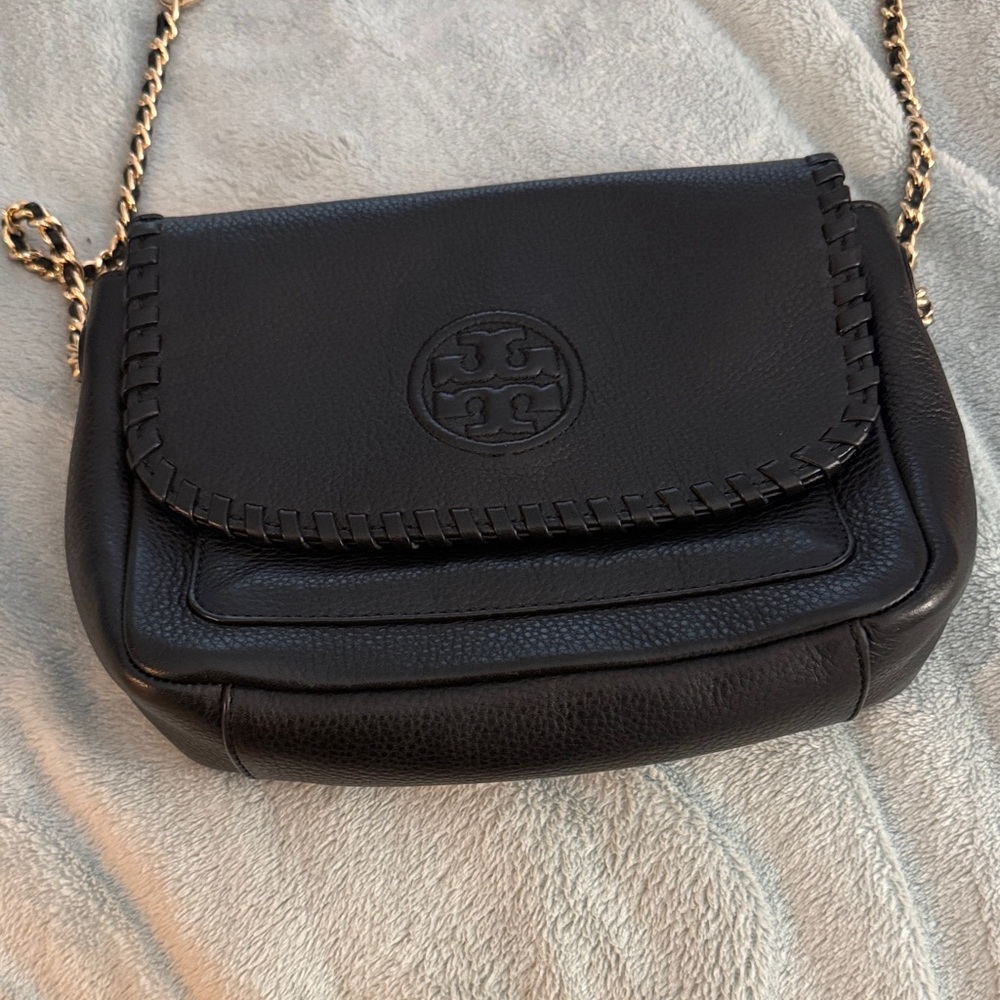Tory Burch Black Leather Crossbody Bag with Gold Chain